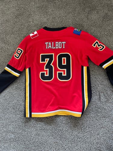 Youth XL Calgary Flames jersey