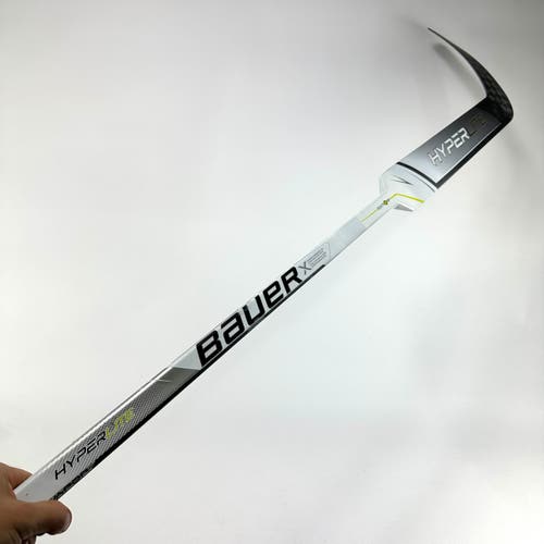 New Full Right Bauer Vapor Hyperlite Goalie Stick | 25" Paddle | P31 Curve | M655