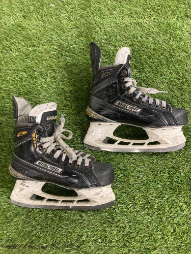 Junior Used Bauer Supreme 190 Hockey Skates D&R (Regular) 2.5