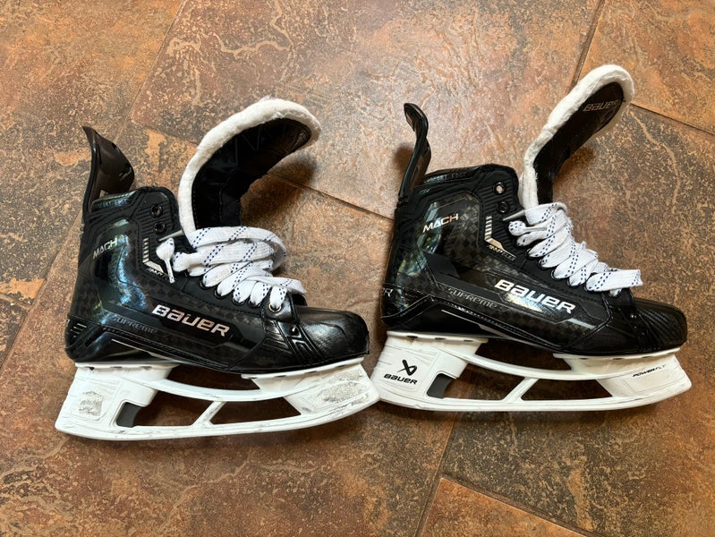 Used Senior Bauer Regular Width Pro Stock 8 Supreme Mach Hockey Skates