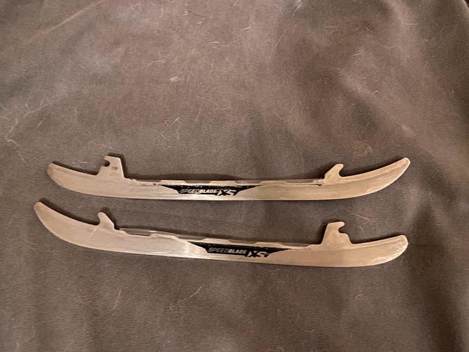 Used CCM Speedblade XS 238 mm replacement runners