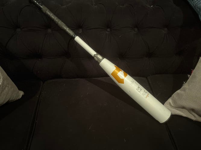 Used  DeMarini USSSA Certified Composite 26 oz 31" CF Bat