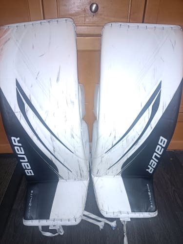 Used Medium Bauer Hyperlite 2 Goalie Leg Pads