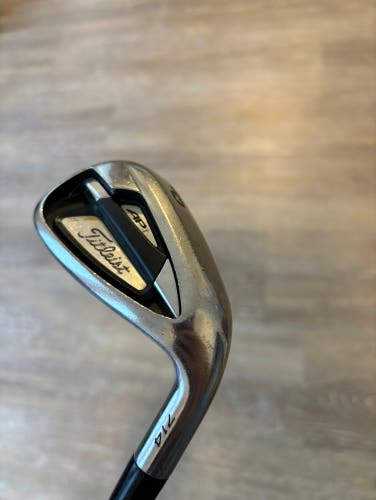 Used Men's Titleist Right Handed Regular Flex Graphite Shaft AP1 Pitching Wedge