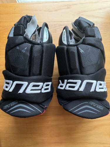 Bauer Vapor x900 gloves