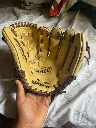 Used Right Hand Throw 12" A500 Baseball Glove