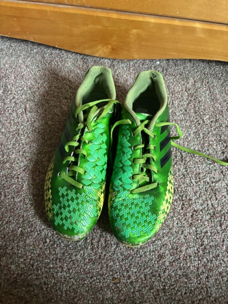 Green Used Size 7.0 (Women's 8.0) Unisex Adidas Molded Cleats Cleats