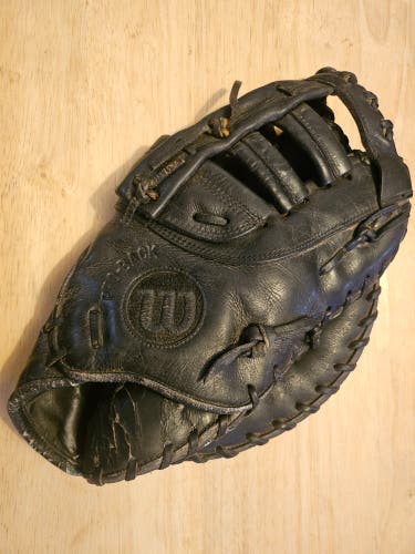 Used First Base Right Hand Throw Wilson A2800 Pro Stock Baseball Glove 12"