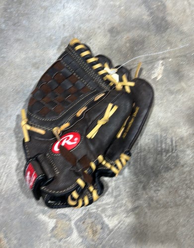 Black Used Kid Pitch (9YO-13YO) Rawlings Highlight Series Right Hand Throw Pitcher's Baseball Glove