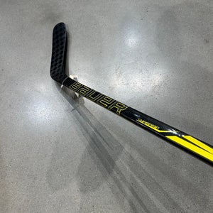 Used Junior Bauer Supreme 3S Right Handed Hockey Stick P88