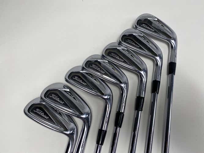 Titleist 716 AP2 Iron Set 4-PW True Temper XP 90 R300 Regular RH Midsize Grips