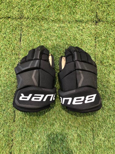 Used Junior Bauer Supreme 150 Gloves 11"