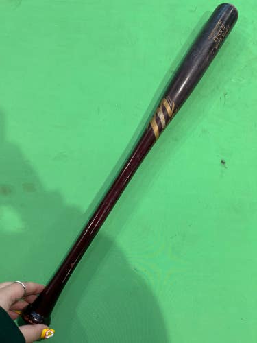 Used Kid Pitch (9YO-13YO) Marucci Cutch 22 Bat Wood 29"