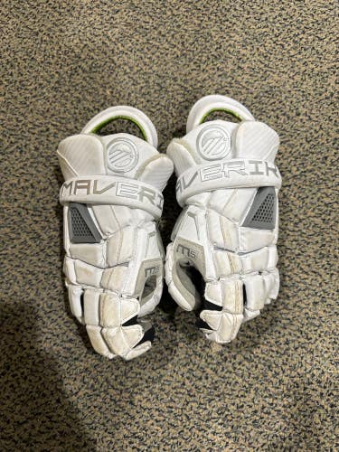 White Used Maverik M5 Lacrosse Gloves 10"