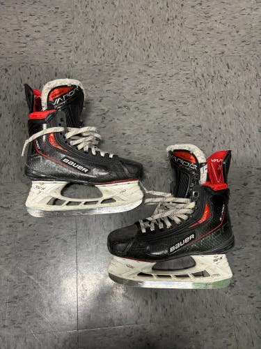 Used Junior Bauer Vapor 3X Pro Hockey Skates Regular Width Size 3