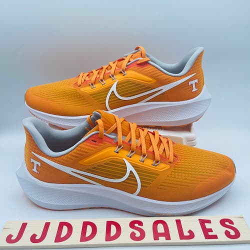 Nike Air Zoom Pegasus 39 Tennessee Vols Orange White DR1975-800 Men’s Sz 11.5  New