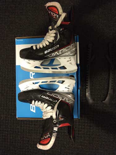 Used Bauer Vapor 3X Ice Hockey Skates - Size 6 Fit 3 (Intermediate)