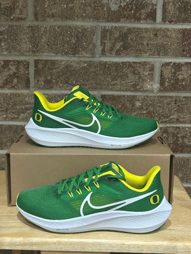 Nike Pegasus 39 Running Shoes ‘Oregon Ducks’ DR1970-300 Men’s Size 7.5