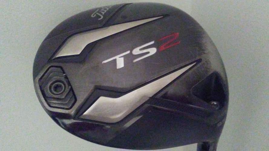 Titleist TS2 Driver 9.5* (Graphite Design Tour AD DI-7 Black Stiff) Golf Club