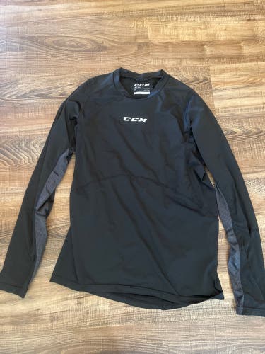 CCM Hockey Base Layer Senior Small