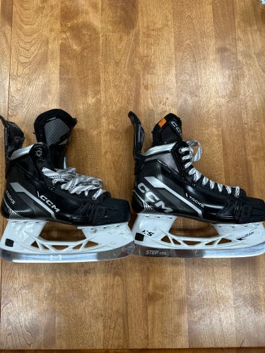 CCM VECTOR PREMIER SKATES Size 7