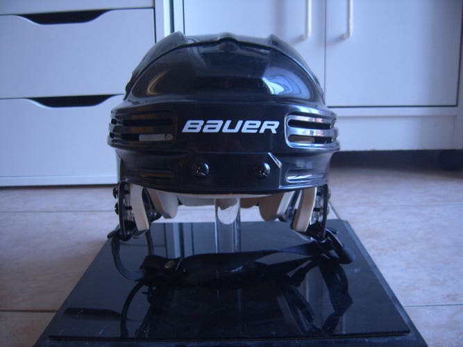 Excellent Like New Condition Bauer BHH4500 Hockey Helmet sz Extra Large