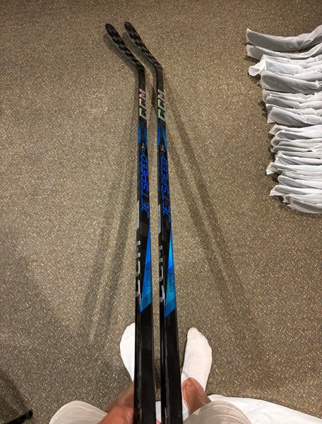 2New Senior CCM Left Hand Blue P28 75 Flex Jetspeed FT7 Pro Hockey Stick