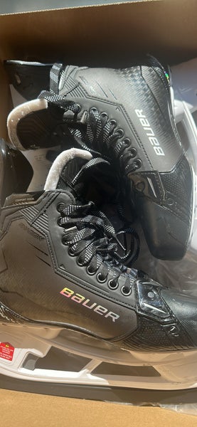 Like new Senior Bauer Supreme Shadow Hockey Skates 10