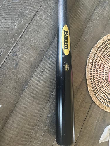 Used 2024 Baum BBCOR Certified (-3) 29 oz 32" Gold Stock Bat
