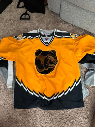 Boston bruin third jersey