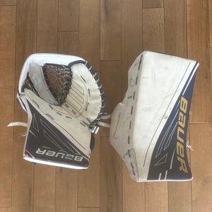 Bauer supreme glove and blocker
