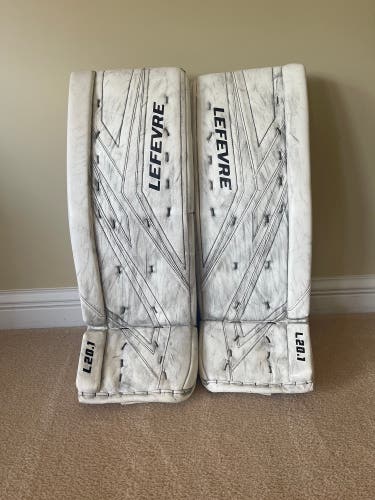 True L20.1 Goalie Leg Pads