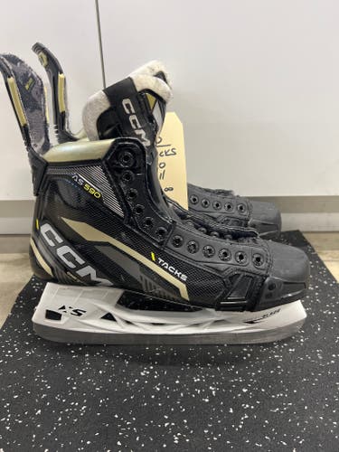 Used Senior CCM Tacks AS-590 Hockey Skates Regular Width 11