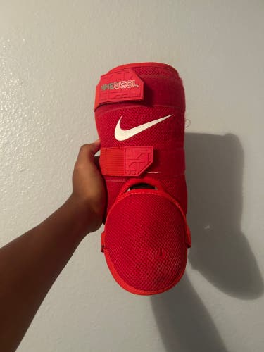 Baseball Used Nike Leg Guard