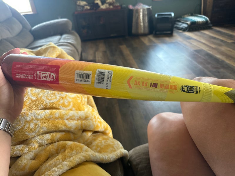 New 2024 Easton Hype Fire USSSA Certified Bat (-8) Composite 24 oz 32"