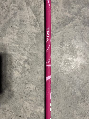 Debeer Triax Women’s Lacrosse Shaft