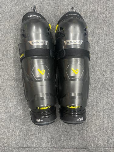 New Senior Bauer 15" Supreme Mach Shin Pads