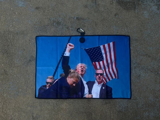 Trump golf magnet towel