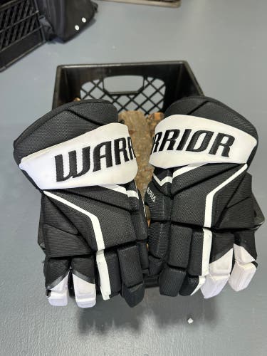 Warrior Alpha used hockey gloves 14”
