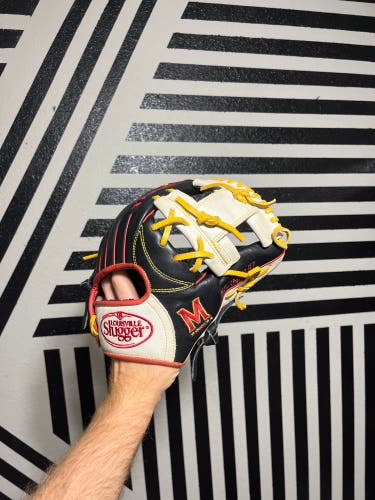 Louisville slugger 11.5 Maryland college issue baseball glove