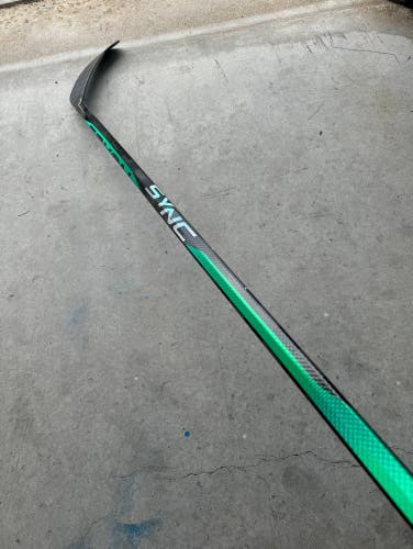 NHL New Senior Bauer Left Hand P92M Pro Stock Dallas Stars Nexus Sync Hockey Stick