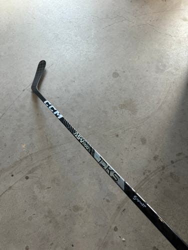 Used Senior CCM Right Handed P29 Pro Stock Super Tacks AS-V Pro Hockey Stick