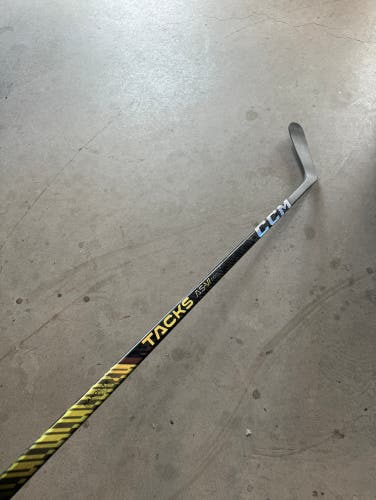 Used Senior CCM Left Hand P92 Pro Stock Tacks AS-VI PRO Hockey Stick