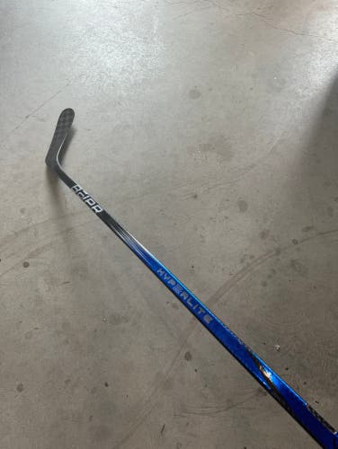 Used Senior Bauer Right Handed P92 Pro Stock Vapor Hyperlite 2 Hockey Stick