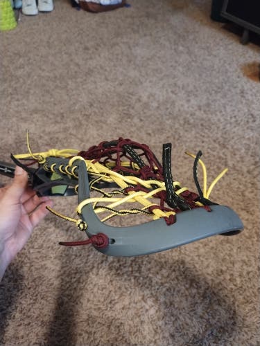 New Strung Under Armour Emissary Head