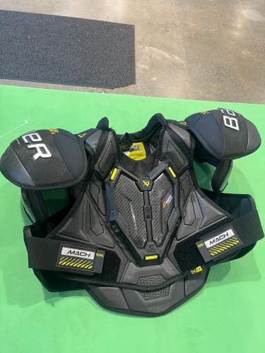 Used Medium Senior Bauer Supreme Mach Shoulder Pads