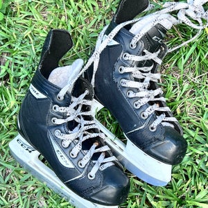 CCM 2 Hockey Skates-2