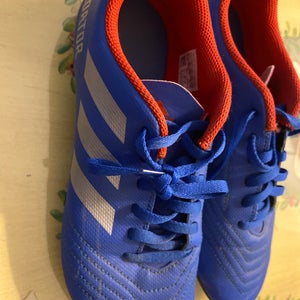 Blue Used Size 5.5 (Women's 6.5) Adidas Predator  Cleats