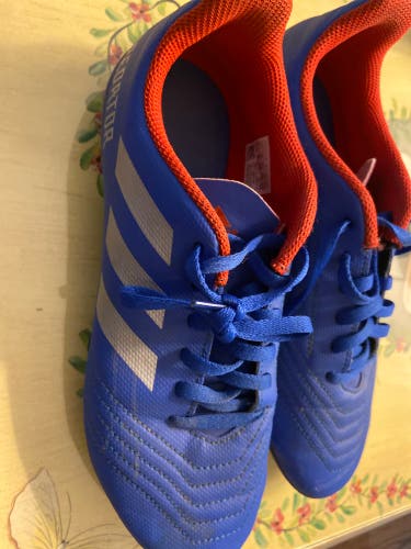 Blue Used Size 5.5 (Women's 6.5) Adidas Predator  Cleats