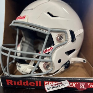 Used Extra Large Youth Riddell SpeedFlex Helmet